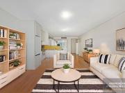 Bright Studio with Prime North Aspect in Hordern Towers,...