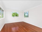 BRIGHT TWO BEDROOM WITH GAS & ELECTRICITY INCLUDED