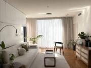 Bright & Upgraded 1 Bedroom Apartment