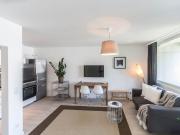 Bright, wonderful studio close to city center,...
