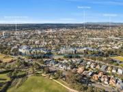 Brighton Living at Its Best – Modern 2 Bed, 2 Bath with...