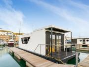 Brighton Marina Village, Brighton, 1 Bedroom House