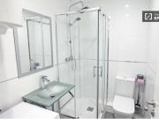 Brillante y moderno apartamento de 1 dormitorio con aire...