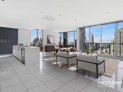 Brilliant layout with expansive living space!