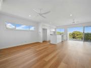 BRILLIANT TOWNHOUSE!