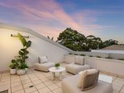 Brilliant tri level apartment in a renowned warehouse...