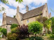 Brimscombe Hill, Brimscombe, 4 Bedroom Semi detached