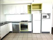 Brisbane City 2 bedrooms apartment for long term