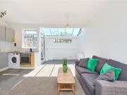 Bristol Gardens, Warwick Avenue Station W9, 1 bed flat...