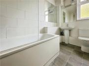 Brixton Road, London, SW9 2 bed apartment to rent £2,050...