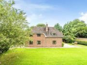 Broad Hinton, Nr Swindon, 5 Bedroom Detached