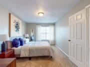 Broad on the Green 2 Bedroom Apartment for Rent at 3122...