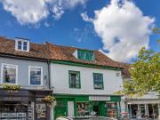 Broad Street, Alresford, Hampshire SO24, 2 bed flat to...