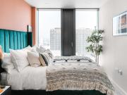 Broad Street, Birmingham B15, 2 bed flat to rent, £2,065...