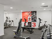 Broadbeach 1 Bed with Pool, Gym, Walk to the Beach with...