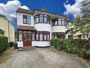 Broadlands Road, Hockley, 4 Bedroom Semi detached
