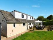 Broadley Grove, Halifax, 5 Bedroom Semi detached