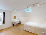 Broc Private Room 8