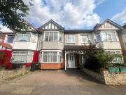 Brockham Drive, Ilford IG2, 4 bed terraced house to...