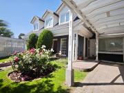 BROKER /BOSQUES/ 6D 5B 3EST PATIO PISCINA SALA ESTAR