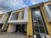 BROKER CASA EN VENTA EN OBRA CONJUNTO TABLAZO
