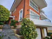 BROKER JARDIN 7 DORM 6 BAÑOS 4ESTAC PISCINA 3 BODEGAS...