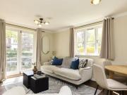 Brompton Park Cresent, London, 2 Bedroom Flat