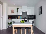 Bronze En suite D Has an Apartment