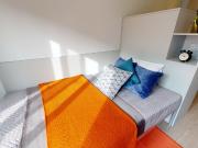 Bronze Studio, at iQ Hoxton