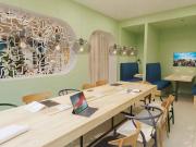 Bronze Studio F Has an Apartment