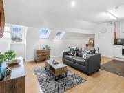 Brookfield Road, Leeds LS6, 1 bed flat to rent, £823 pcm...