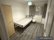 Broom Gardens, Croydon, CR0 1 bed in a house share to...