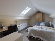 Broomspring Lane, Sheffield S10, 5 bed semi detached...