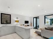 Brownlow Road, London, 2 Bedroom Apartment