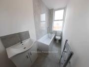 Brudenell Road, Hyde Park, Leeds LS6, 6 bed terraced...