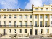 Brunswick Terrace, Hove, East Sussex BN3, 2 bed flat to...