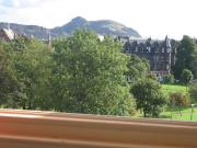 Bruntsfield Place, Edinburgh EH10, 4 bed flat to rent...