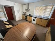 Bryn Road, Swansea SA2, 3 bed flat to rent, £1,200 pcm |...
