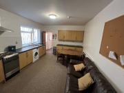 Bryn Road, Swansea SA2, 3 bed flat to rent, £1,350 pcm |...