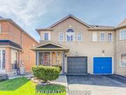 Bsmt 135 Warren Bradley Street