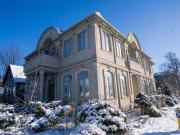 Bsmt 77 Steeles Avenue E