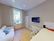 Buchanan Street, Edinburgh EH6, 1 bed flat to rent,...