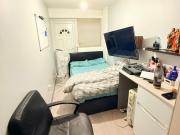 Buckingham Avenue, Feltham TW14, 1 bed flat to rent,...