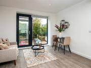 Buckingham Court, Milton Keynes MK9, 1 bed flat to rent,...