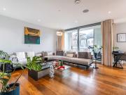 Buckingham Gate, London SW1E, 3 bedroom duplex to rent...