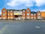 Buckingham Street, Aylesbury HP20, 2 bed flat to rent,...