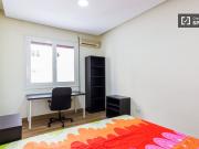 Buena habitación en piso compartido en Moncloa, Madrid