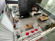 BUENA ILUMINACIÓN Y EXCELENTE DISEÑO EN LA PUNTA