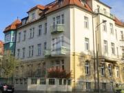 BUERO.fläche mit 355 m² in repräsentativer Villa in...