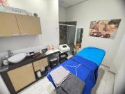 BUFALOTTA POSTAZIONE PER NUTRIZIONISTA, MASSAGGIATRICE,...